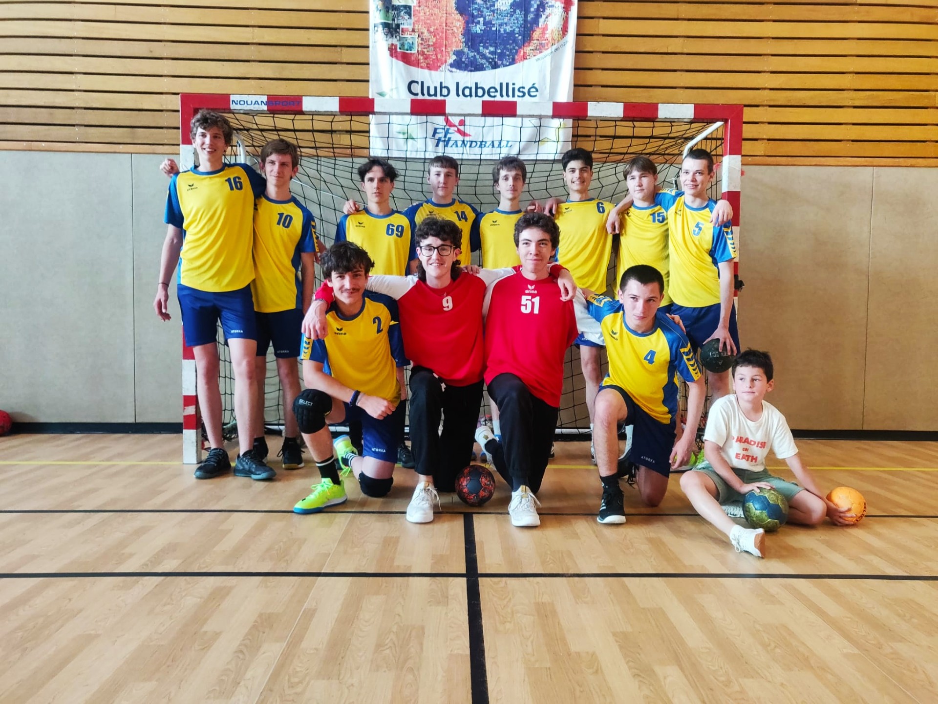 Photo de l'équipe la veille de la finale